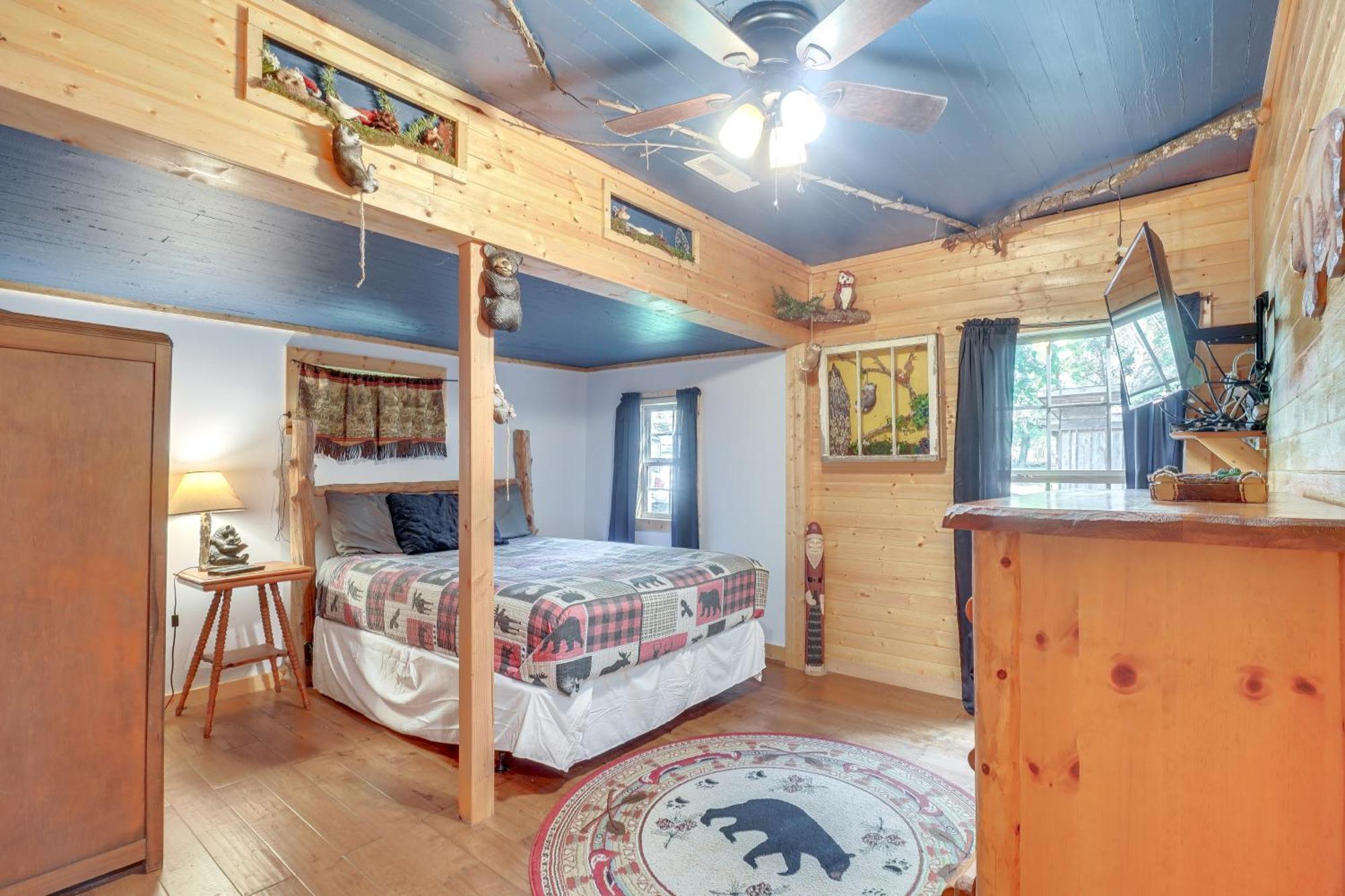 Just Fur Relaxin Sevierville Cabin With Hot Tub! Exterior photo